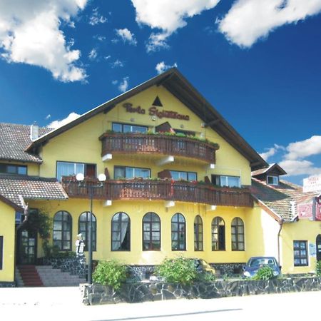 Motel Perla Sigheteana Sighetu Marmatiei Exterior photo