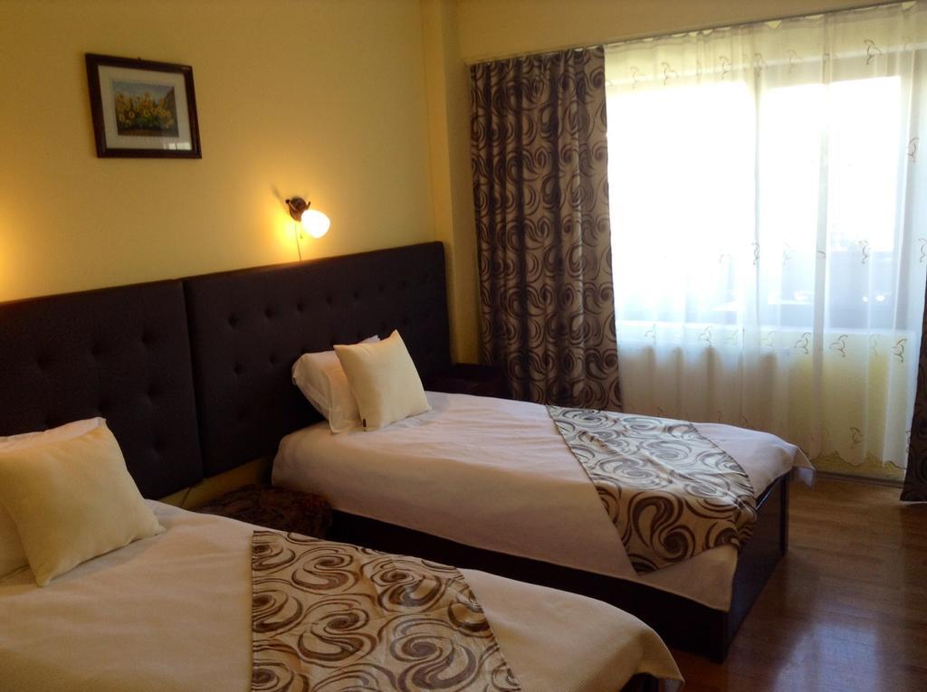 Motel Perla Sigheteana Sighetu Marmatiei Room photo