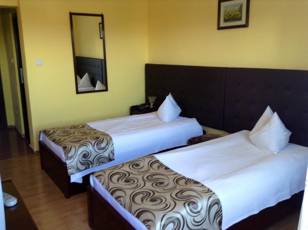 Motel Perla Sigheteana Sighetu Marmatiei Room photo