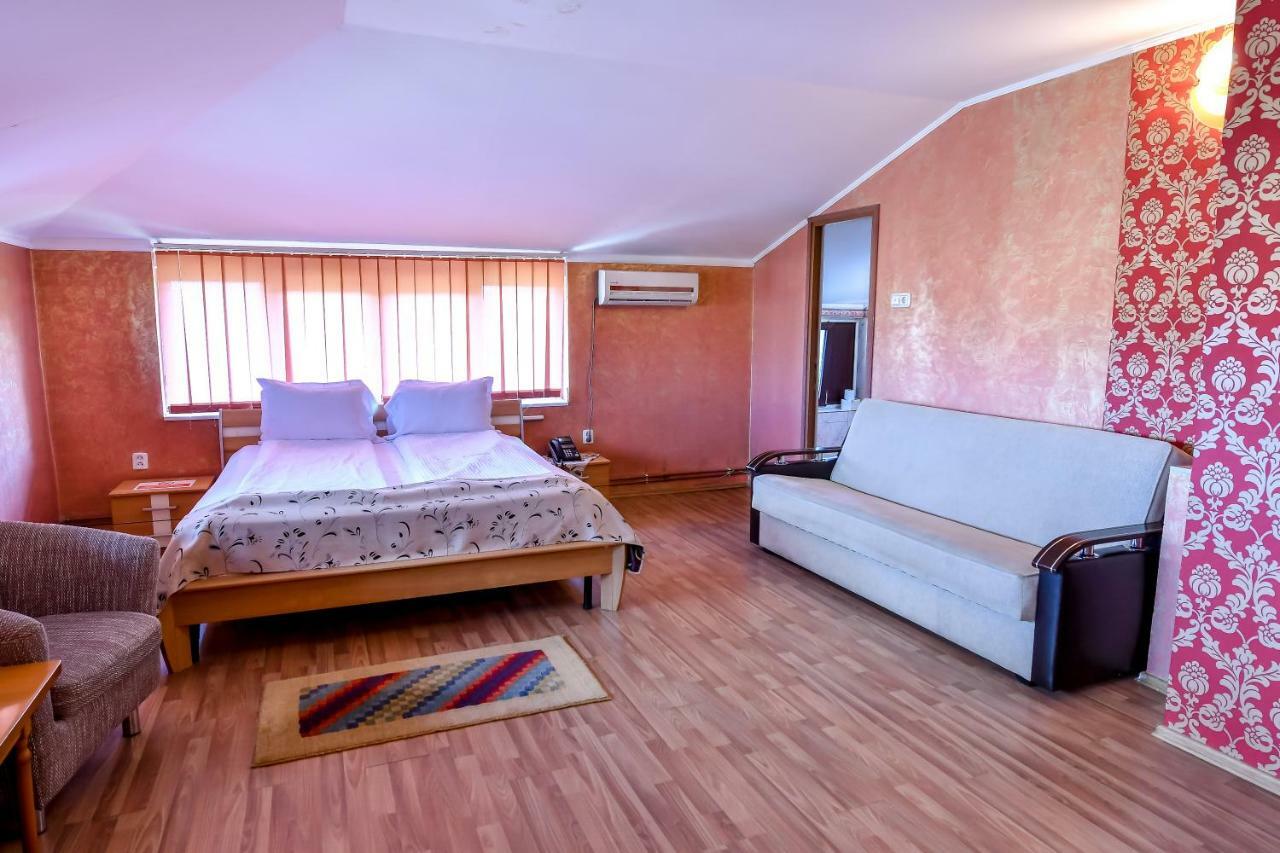 Motel Perla Sigheteana Sighetu Marmatiei Exterior photo